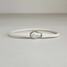 Load image into Gallery viewer, READY TO SHIP Unisex Civa Fiji Pearl Bracelet - Soft Stretch Rubber FJD$

