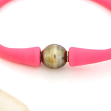 Load image into Gallery viewer, READY TO SHIP Unisex Civa Fiji Pearl Bracelet - Soft Stretch Rubber FJD$
