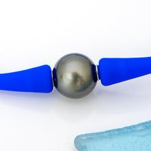 Load image into Gallery viewer, READY TO SHIP Unisex Civa Fiji Pearl Bracelet - Soft Stretch Rubber FJD$
