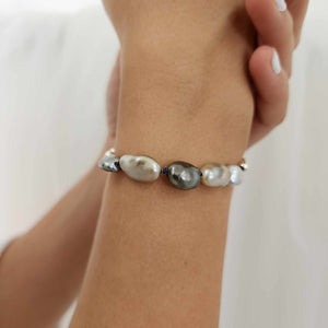 CONTACT US TO RECREATE THIS SOLD OUT STYLE Fiji Baroque & Keshi Pearl Bracelet in 925 Sterling Silver - FJD$