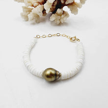 Load image into Gallery viewer, READY TO SHIP Fiji Saltwater Pearl &amp; Shell Bracelet in 14k Gold Fill - FJD$

