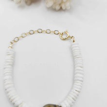 Load image into Gallery viewer, READY TO SHIP Fiji Saltwater Pearl &amp; Shell Bracelet in 14k Gold Fill - FJD$
