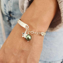 Load image into Gallery viewer, READY TO SHIP Graded Civa Fiji Pearl &amp; Frangipani Charm Bracelet - 925 Sterling Silver FJD$
