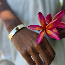 Load image into Gallery viewer, READY TO SHIP Fiji Pearl Bezel Set Cuff - 925 Sterling Silver FJD$
