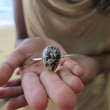 Load image into Gallery viewer, READY TO SHIP Bezel Set Shell Cuff - 925 Sterling Silver FJD$
