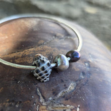 Load image into Gallery viewer, READY TO SHIP Freshwater Pearl &amp; Shell Bangle - 925 Sterling Silver FJD$
