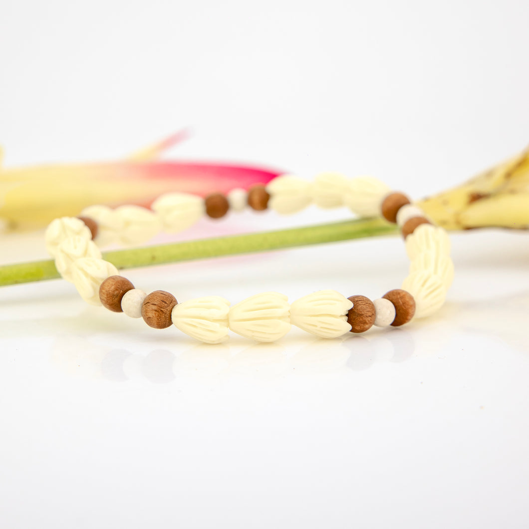READY TO SHIP Unisex Pikake Flower & Wooden Bead Bracelet FJD$