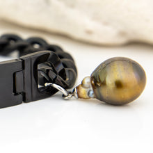 Load image into Gallery viewer, Men's Civa Fiji Pearl Bracelet - Stainless Steel FJD$
