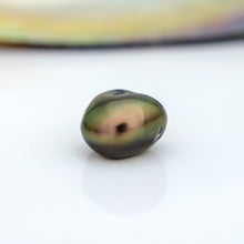 Load image into Gallery viewer, Civa Fiji Loose Saltwater Pearl with Grade Certificate #2097 - FJD$
