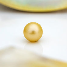 Load image into Gallery viewer, Civa Fiji Saltwater Pearl with Grade Certificate #2204 - FJD$
