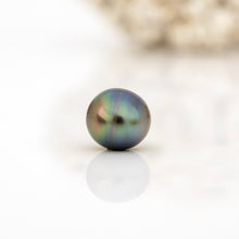 Load image into Gallery viewer, Fiji Loose Saltwater Pearl with Grade Certificate #4132 - FJD$
