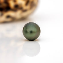 Load image into Gallery viewer, Fiji Loose Saltwater Pearl with Grade Certificate #4137 - FJD$
