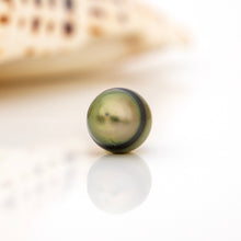 Load image into Gallery viewer, Fiji Loose Saltwater Pearl with Grade Certificate #4144 - FJD$
