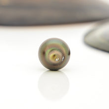 Load image into Gallery viewer, Fiji Loose Saltwater Pearl with Grade Certificate #4180 - FJD$
