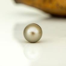 Load image into Gallery viewer, Fiji Loose Saltwater Pearl with Grade Certificate #5058 - FJD$
