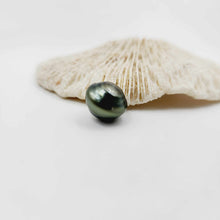 Load image into Gallery viewer, READY TO SHIP Civa Fiji Saltwater Pearl Bangle - 14k Gold Fill FJD$
