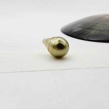 Load image into Gallery viewer, READY TO SHIP Wooden Bead Saltwater Pearl Bracelet in 14k Gold Fill - FJD$
