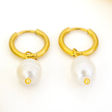 Load image into Gallery viewer, READY TO SHIP Freshwater Pearl Hoop Earrings - Gold Plated FJD$
