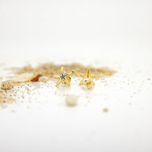 Load image into Gallery viewer, READY TO SHIP Mini Starfish Stud Earrings - 18k Gold Vermeil FJD$
