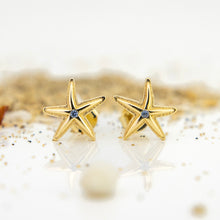 Load image into Gallery viewer, READY TO SHIP Mini Starfish Stud Earrings - 18k Gold Vermeil FJD$
