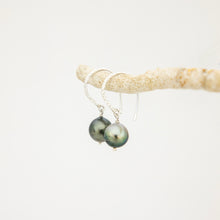 Load image into Gallery viewer, READY TO SHIP Civa Fiji Pearl Earrings - 925 Sterling Silver FJD$
