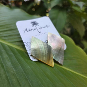 READY TO SHIP Mother of Pearl Stud Earrings - Stainless Steel FJD$