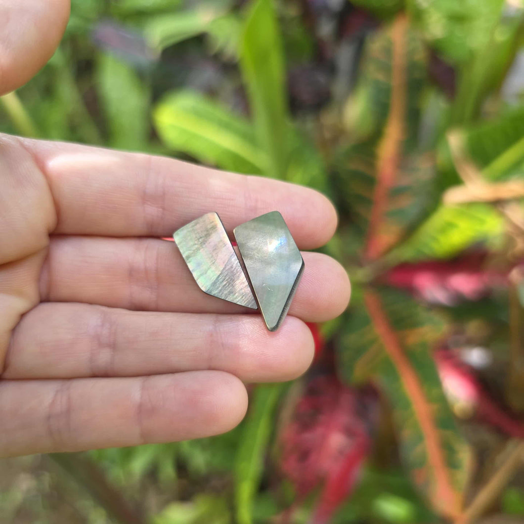 READY TO SHIP Mother of Pearl Stud Earrings - Stainless Steel FJD$