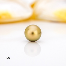 Load image into Gallery viewer, CONTACT US TO RECREATE THIS SOLD OUT STYLE Unisex Woven Civa Fiji Pearl Bracelet - FJD$
