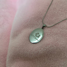 Load image into Gallery viewer, Engravable Oval Pendant Necklace - Silver Waterproof Stainless Steel FJD$
