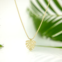 Load image into Gallery viewer, READY TO SHIP Monstera Necklace - 18k Gold Vermeil FJD$
