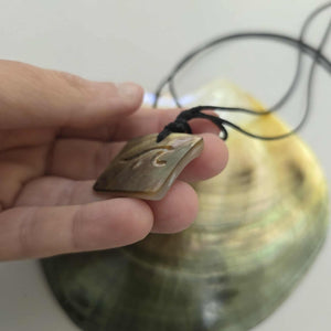 READY TO SHIP Unisex Mother of Pearl Nylon Necklace - FJD$