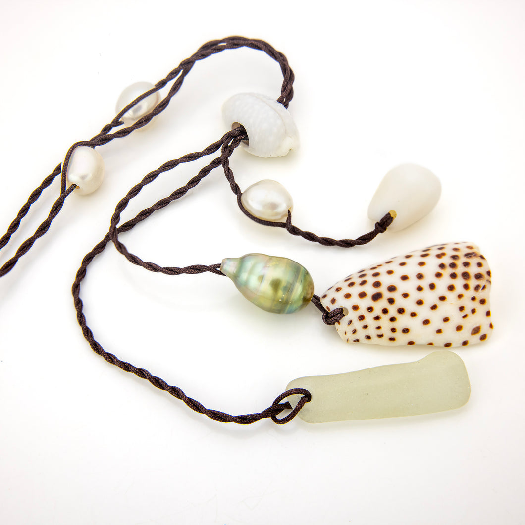 READY TO SHIP Pearl & Shell Necklace - Nylon FJD$