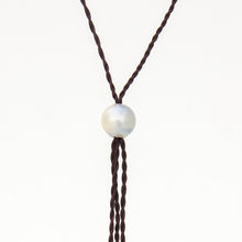 Load image into Gallery viewer, WHOLESALE Pearl &amp; Shell Necklace - Nylon FJD$

