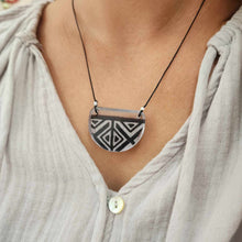 Load image into Gallery viewer, READY TO SHIP Unisex Pasifika Resin Necklace - Nylon FJD$
