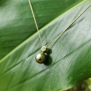 CONTACT US TO RECREATE THIS SOLD OUT STYLE Civa Fiji Pearl Necklace with Diamond Set Pendant - 14k Solid Gold FJD$