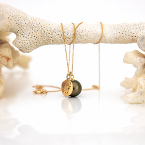 CONTACT US TO RECREATE THIS SOLD OUT STYLE Civa Fiji Pearl Necklace with Sand Dollar Charm - 14k Solid Gold FJD$