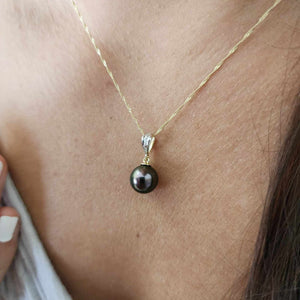 CONTACT US TO RECREATE THIS SOLD OUT STYLE Civa Fiji Graded Pearl Necklace with Diamond Set Pendant - 14k Solid Gold FJD$