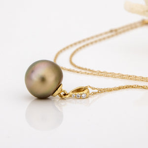 READY TO SHIP Civa Fiji Pearl Necklace with Diamond Set Pendant - 14k Solid Gold FJD$