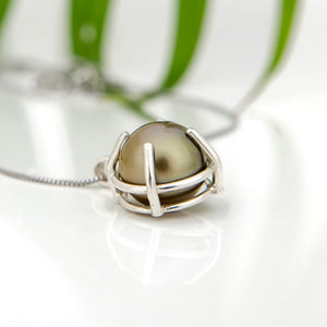 READY TO SHIP Civa Fiji Claw Set Graded Pearl Necklace - 925 Sterling Silver FJD$