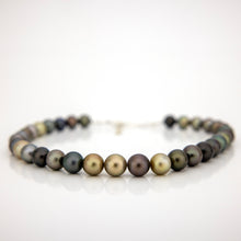 Load image into Gallery viewer, CONTACT US TO RECREATE THIS SOLD OUT STYLE Civa Fiji Pearl Necklace Strand - 925 Sterling Silver FJD$

