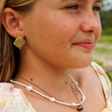 Load image into Gallery viewer, READY TO SHIP Bead &amp; Shell Choker Necklace - 925 Sterling Silver FJD$
