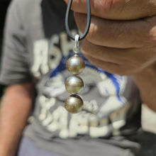 Load image into Gallery viewer, READY TO SHIP Unisex Civa Fiji Saltwater Pearl Trio Necklace - Rubber FJD$
