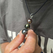 Load image into Gallery viewer, READY TO SHIP Unisex Civa Fiji Saltwater Pearl Trio Necklace - Rubber FJD$
