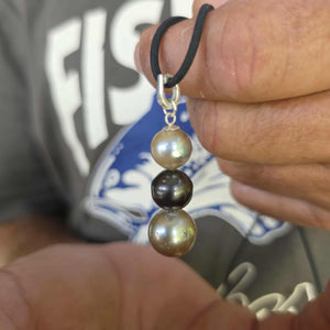 READY TO SHIP Unisex Civa Fiji Saltwater Pearl Trio Necklace - Rubber FJD$