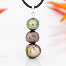 Load image into Gallery viewer, READY TO SHIP Unisex Civa Fiji Saltwater Pearl Trio Necklace - Rubber FJD$
