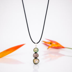 READY TO SHIP Unisex Civa Fiji Saltwater Pearl Trio Necklace - Rubber FJD$