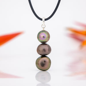 READY TO SHIP Unisex Civa Fiji Saltwater Pearl Trio Necklace - Rubber FJD$