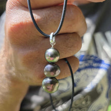 Load image into Gallery viewer, READY TO SHIP Unisex Civa Fiji Saltwater Pearl Trio Necklace - Rubber FJD$
