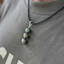 Load image into Gallery viewer, READY TO SHIP Unisex Civa Fiji Saltwater Pearl Trio Necklace - Rubber FJD$
