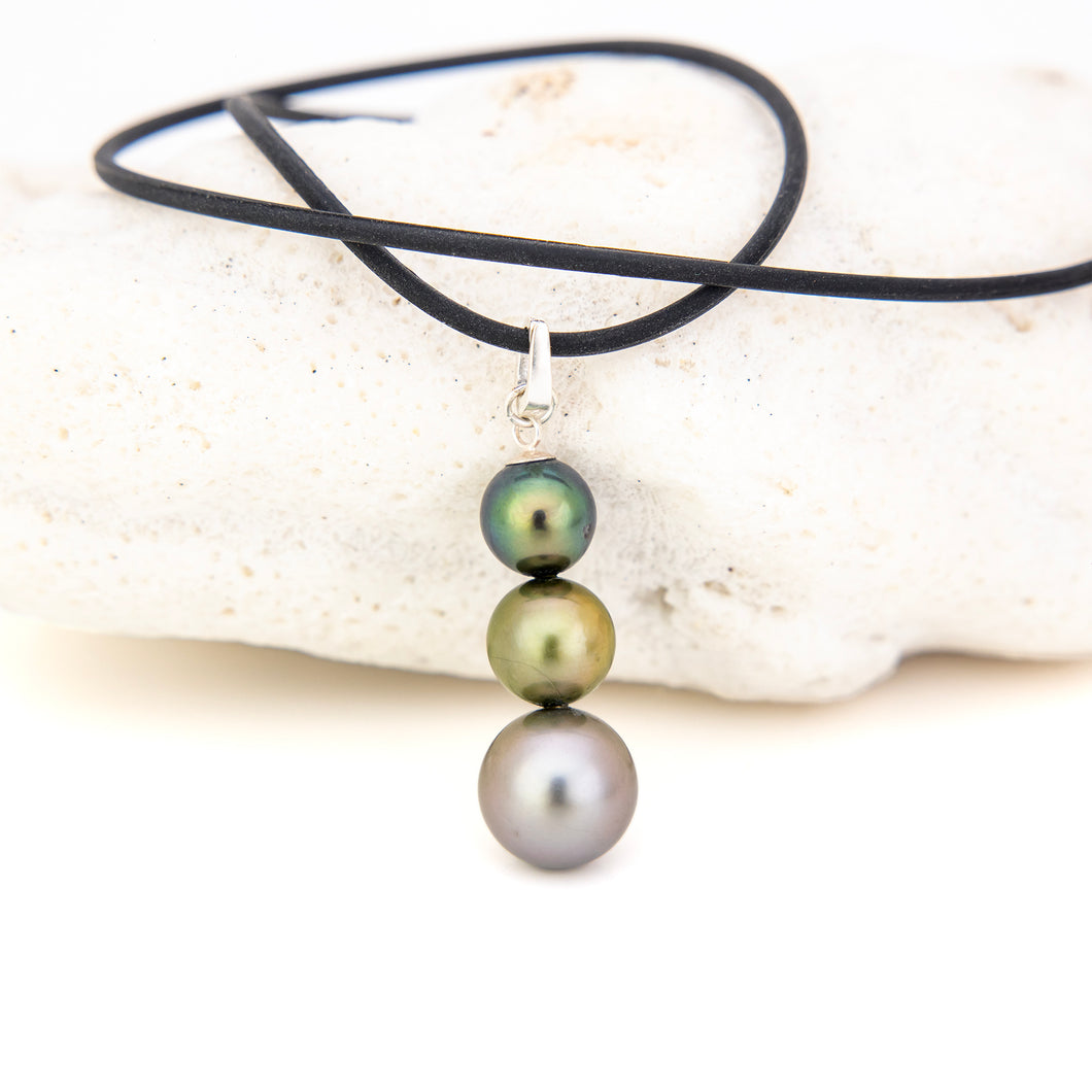READY TO SHIP Unisex Civa Fiji Saltwater Pearl Trio Necklace - Rubber FJD$